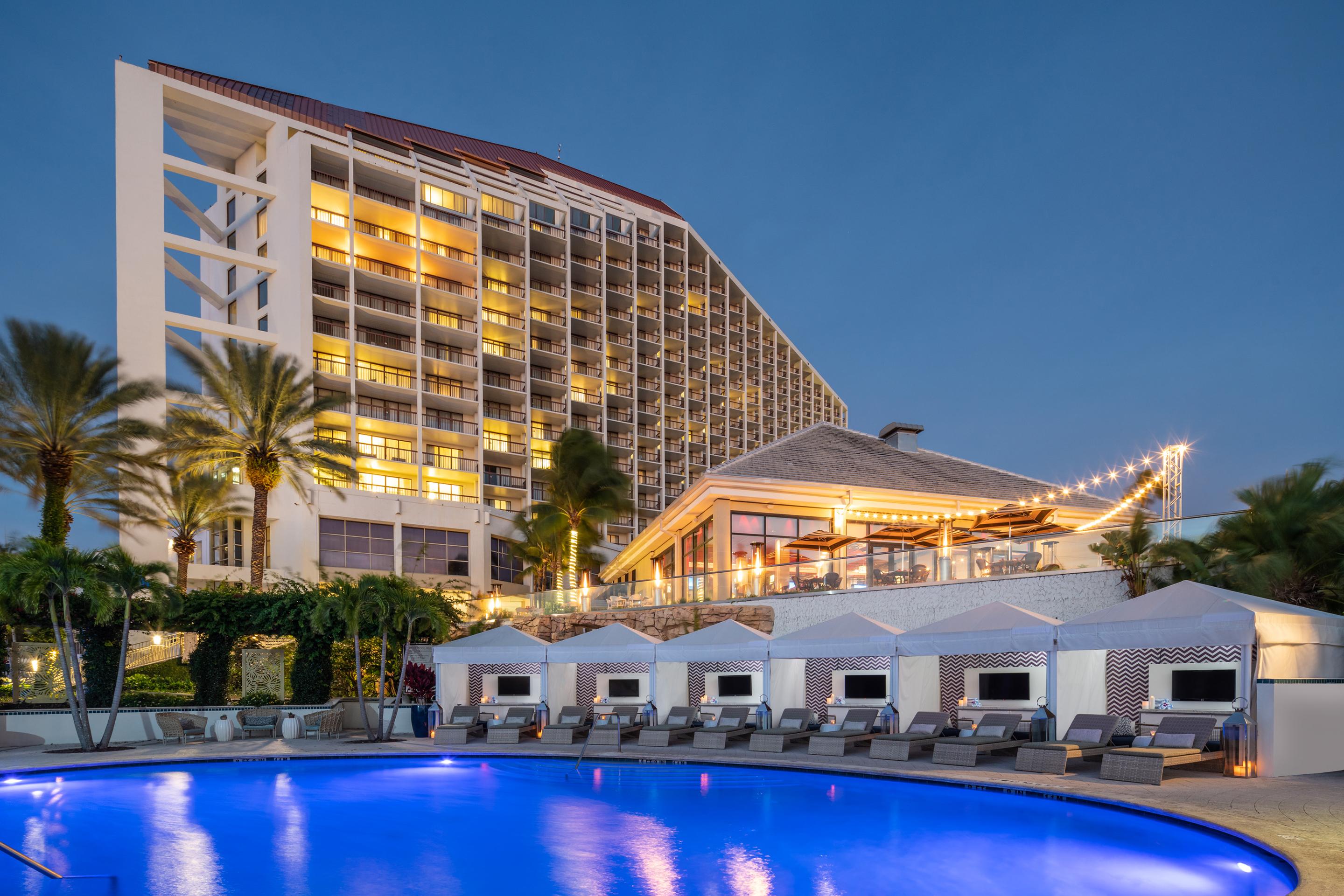 Naples Grande Beach Resort Exterior photo