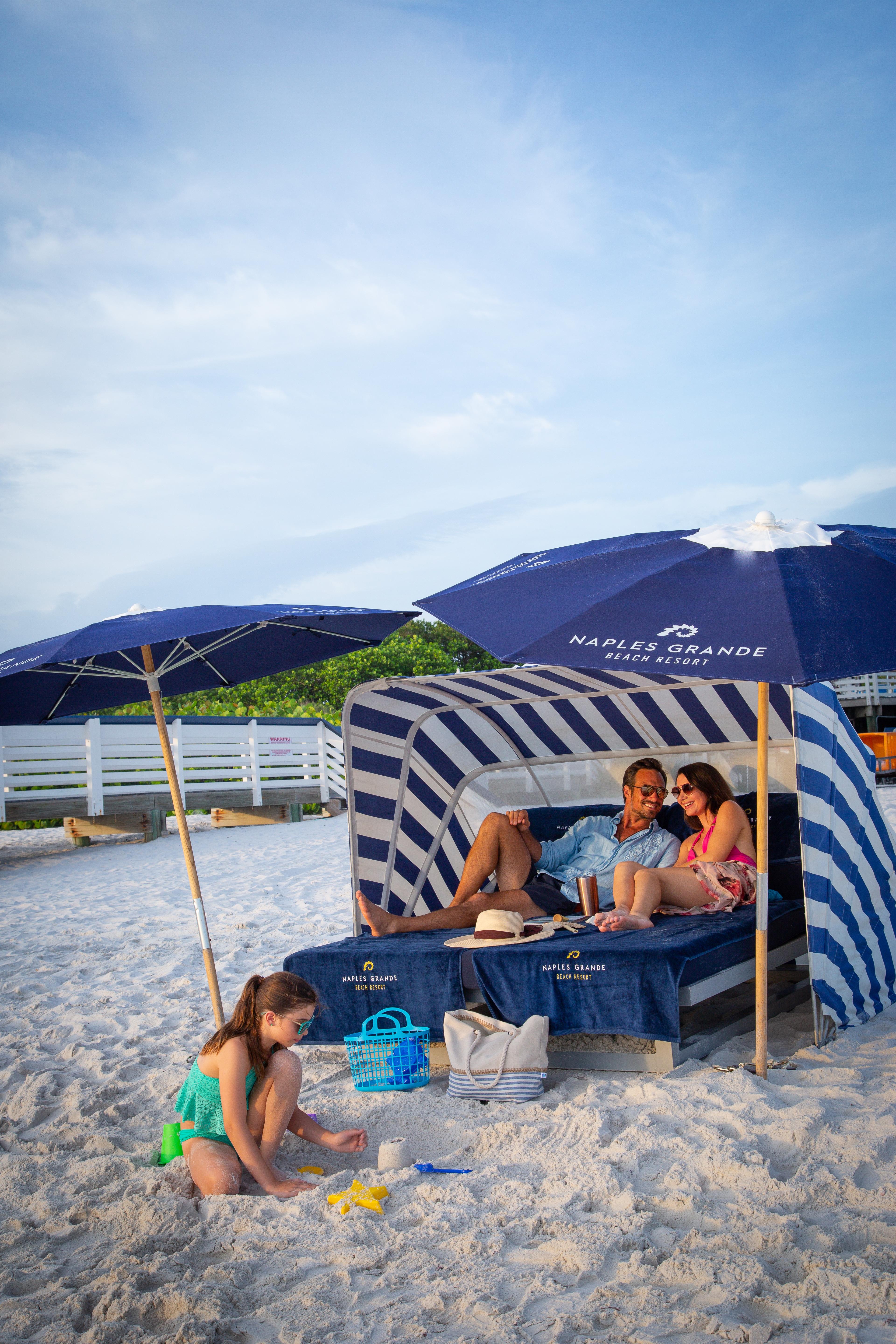 Naples Grande Beach Resort Exterior photo